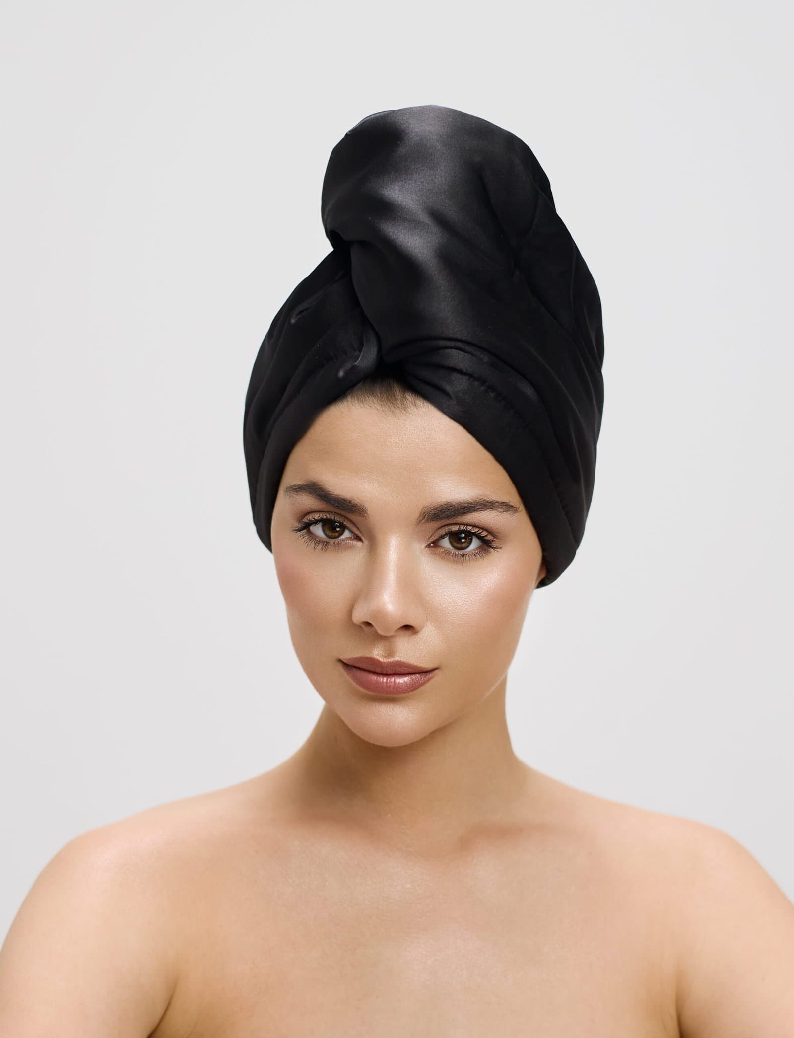 Turbante de satén negro de La Cocona, turbantes de satén para el pelo