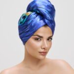 Тюрбан Паун от La Cocona, тюрбани за коса от сатен
